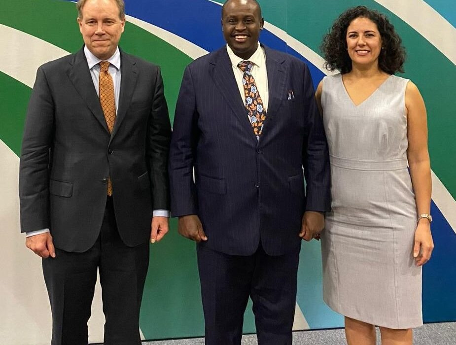 Energy and Petroleum Regulatory Authority(EPRA Director General Daniel Kiptoo Bargoria shares a light moment with US Department of Energy officials, Mr Brad Crabtree, Assistant Secretary in the Office of Fossil Energy and Carbon Management and Ms Julie Cerquira, Principal Deputy Assistant Secretary, Office of International Affairs. The trio discussed potential areas of cooperation on knowledge and technology sharing on clean energy.
