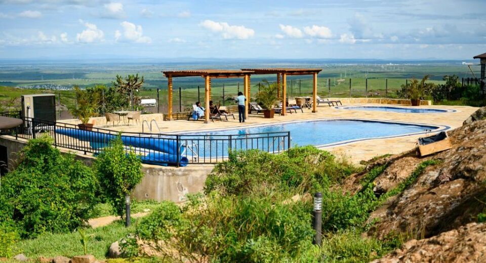 Saab Royale Resort