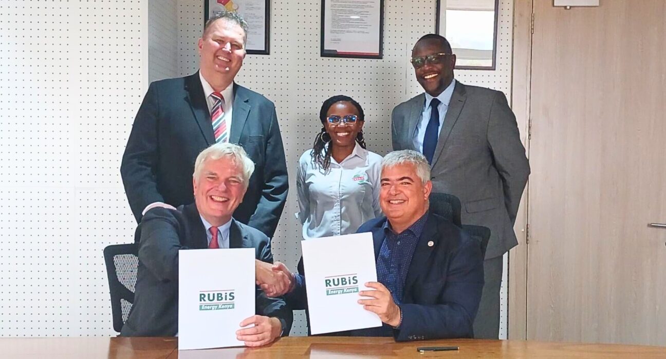 Rubisol Signing