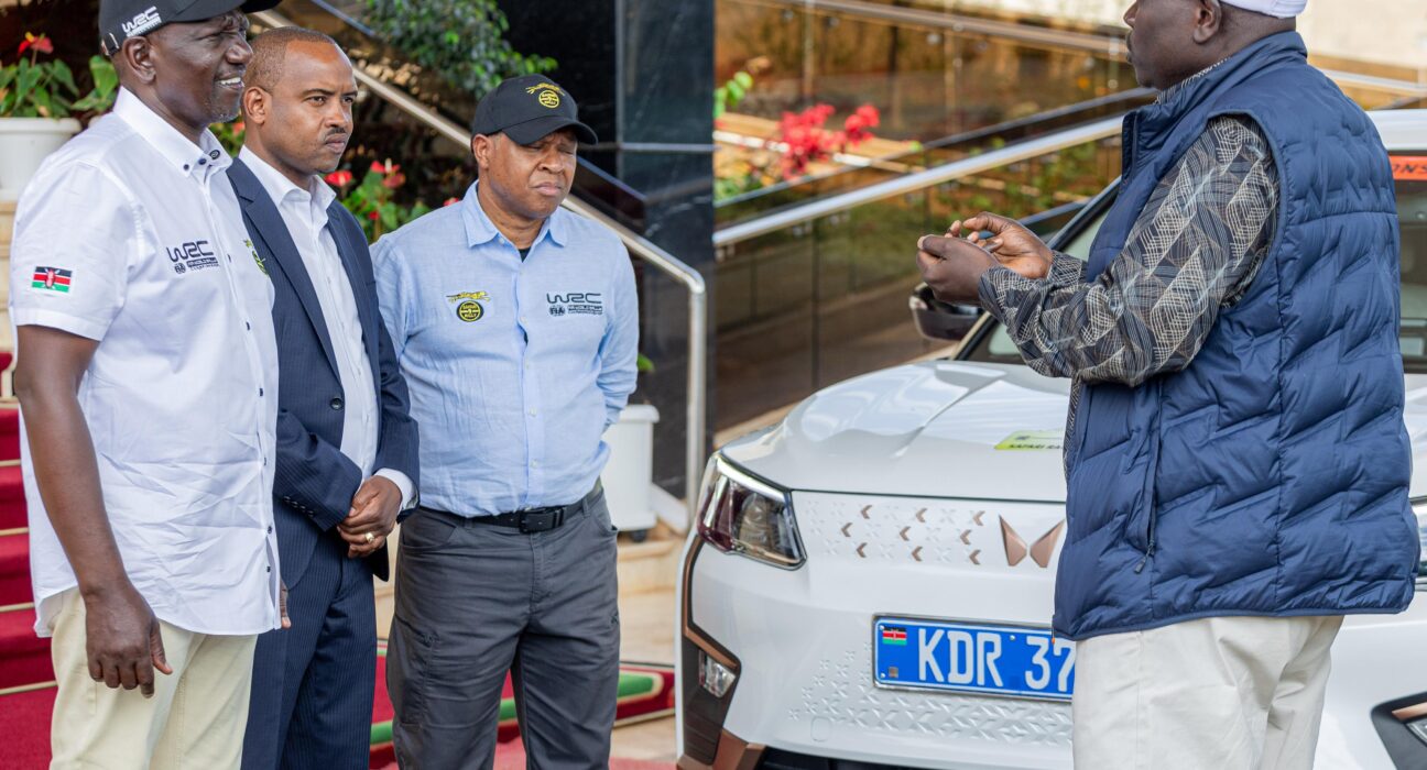 Kenya Power’s Managing Director & CEO Dr. (Eng.) Joseph Siror briefs His Excellency Dr. William Ruto, C.G.H., President of the Republic of Kenya and Commander-in-Chief of the Kenya Defence Forces on the Company’s participation in the World Rally Championship (WRC) Safari Rally Kenya 2025. Looking on is Kenya Power’s General Manager for Supply Chain and Logistics Dr. John Ngeno and WRC Safari Rally Kenya CEO, Charles Gacheru.