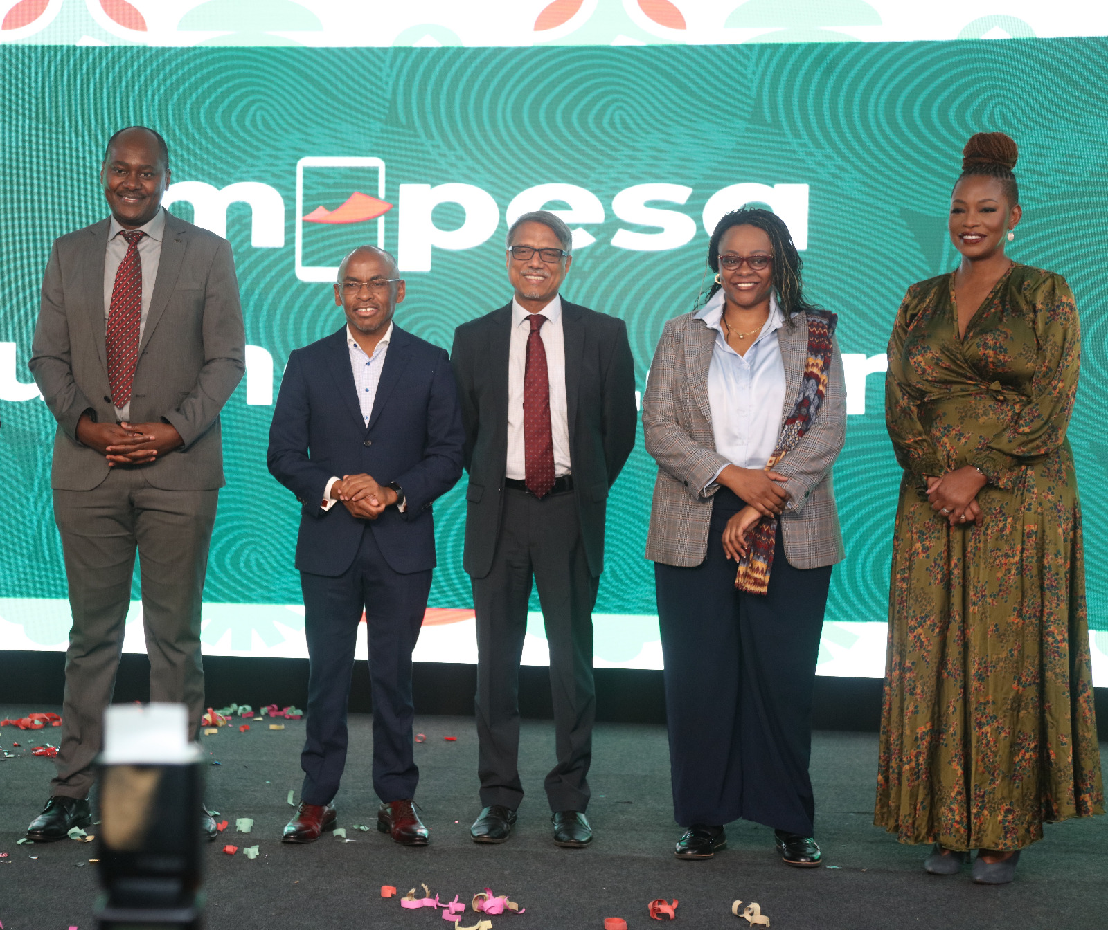 From left: Nahashon Wamugi - Director Credit Risk Management at Sidian Bank, Dr. Peter Ndegwa Safaricom CEO, Murali Natarajan – Diamond Trust Bank (DTB) CEO, Angela Mwirigi – Director Digital Financial Services at KCB Bank and Esther Waititu – Chief Financial Services Officer at Safaricom during the official launch of Taasi, a credit term product by Safaricom’s M-PESA in partnership with financial institution held at Safaricom Headquarters in Nairobi.