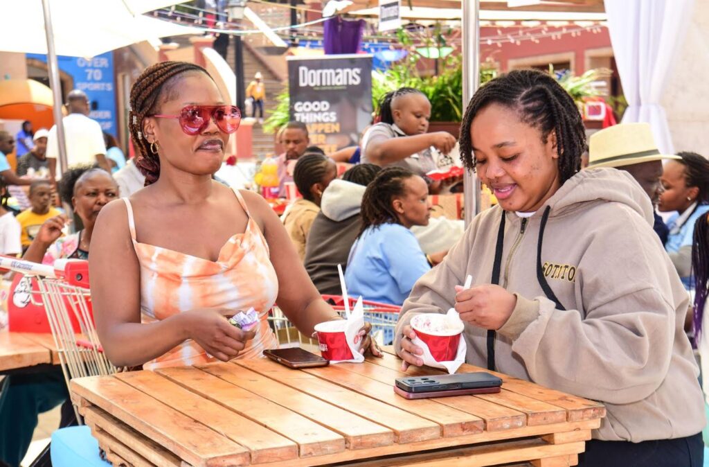 It was all smiles for these ladies as they enjoyed an ice cream treat at the International Food Festival to mark The Hub Karen’s 9th anniversary