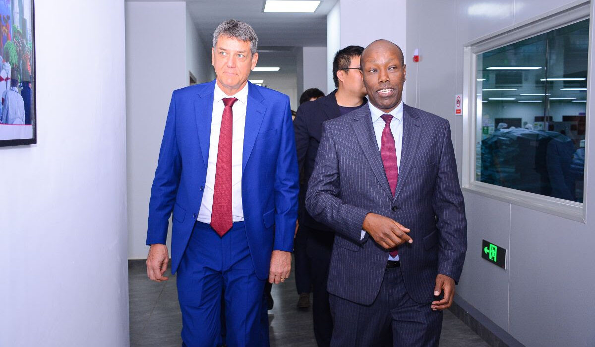 (L-R) Stephen Jennings, Founder and CEO of Rendeavour, owner and developer of Tatu City, and Hon. Lee Kinyanjui, Cabinet Secretary for Investments, Trade, and Industry at FullCare Medical SEZ facility in Tatu City.