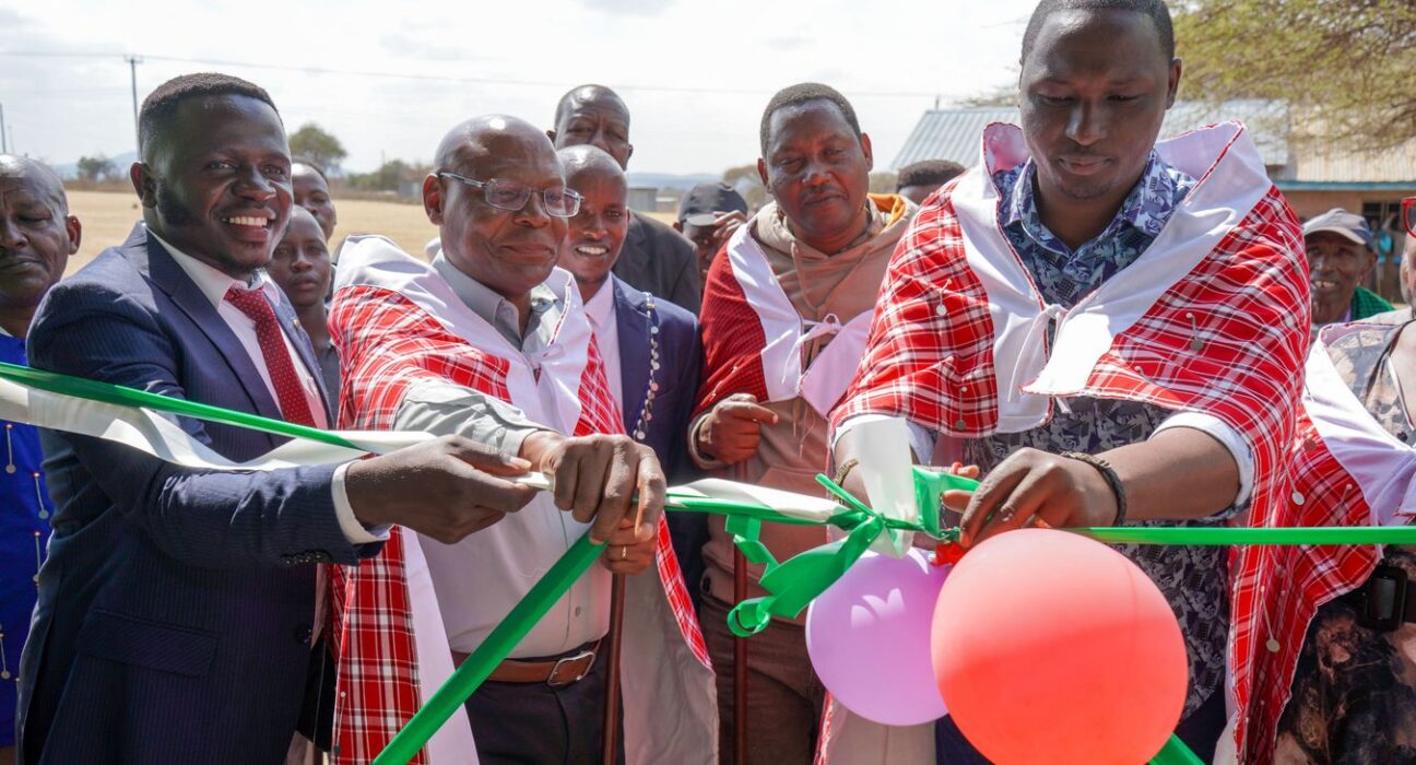 (Right) H.E. Martin Moshisho, Kajiado County Deputy Governor, (Second Left)Joseph Ogutu, Safaricom Foundation Chairman and (Left) John Kasaine, Ilkiremisho Primary School Headteacher, officially launch the new and equipped ICT lab at Ilkiremisho Primary School in Kajiado Central, Kajiado County.