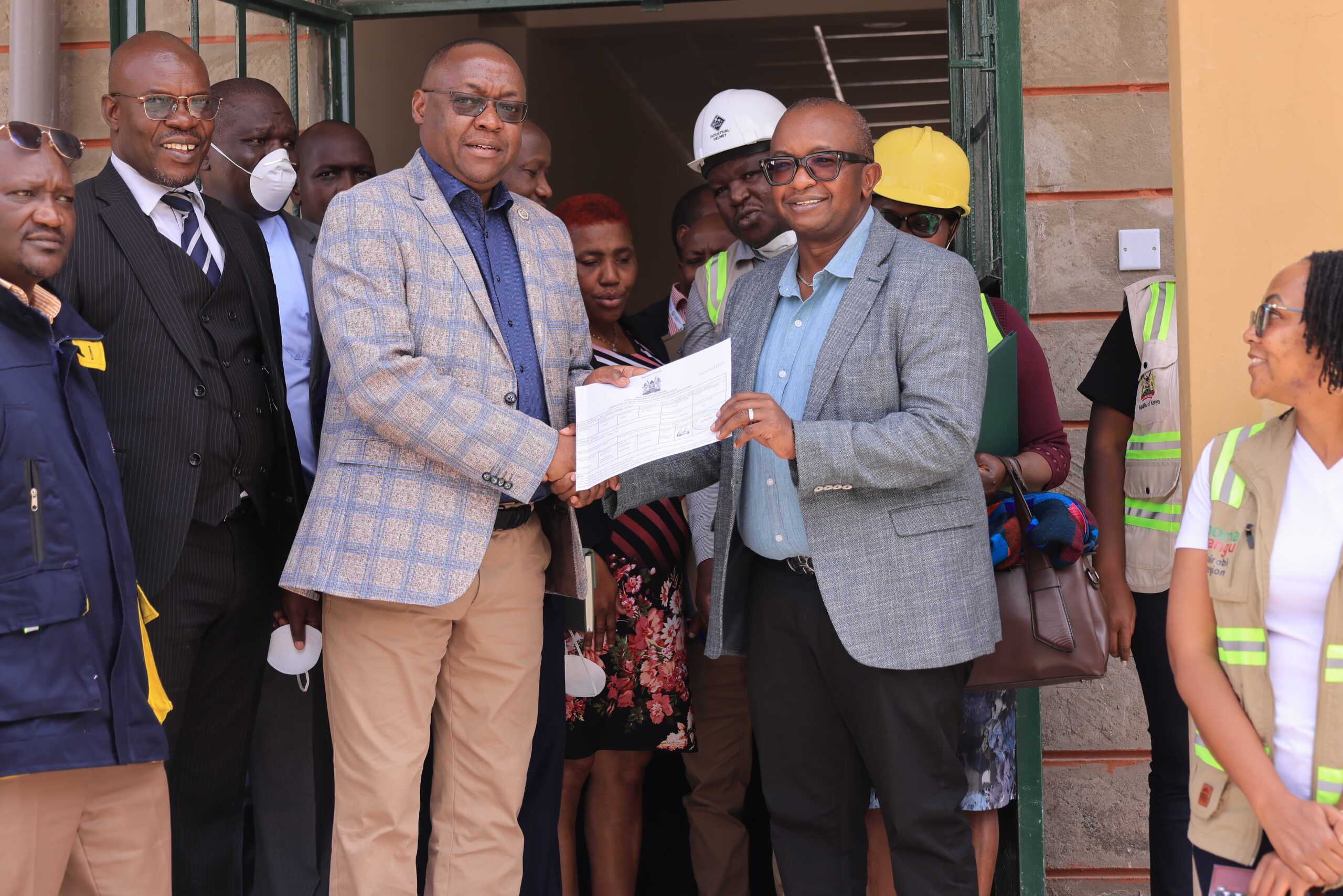 Principal Secretary for the State Department for Housing and Urban Development (SDHUD), Charles Hinga, handed over key social amenities at the New Boma Yangu Mukuru Housing Estate
