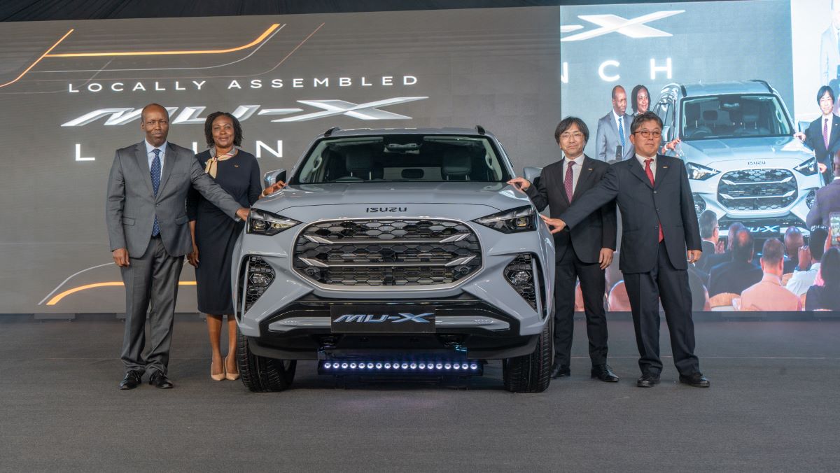 From (L-R): CS for Investments, Trade and Industry, Lee Kinyanjui, Chair of the Board and Managing Director, Isuzu East Africa, Rita Kavashe, President, Isuzu Motors International Operations (IMIT), Junichi Kubo and Engineering Vice President, Isuzu Motors Company Thailand (IMCT), Keizo Yoshimura, unveil the newly locally assembled Isuzu mu-X luxury SUV, an embodiment of Kenya’s industrial ambition, advancing the Buy Kenya, Build Kenya agenda and aligning with the regional trade and manufacturing objectives of the African Continental Free Trade Area (AfCFTA).